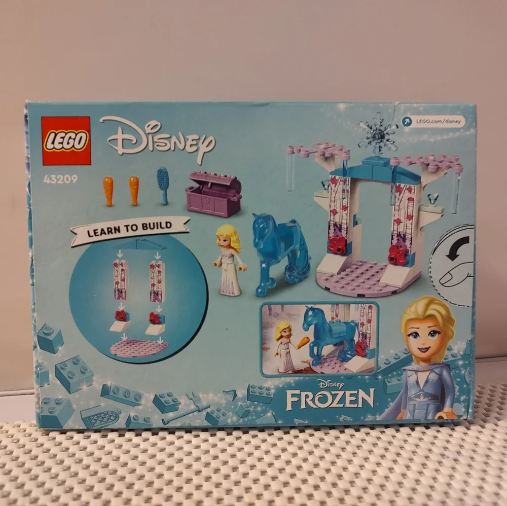 Lego 43209 Elsa & the Nokk's Ice Stable NWT Disney Frozen Building Toy Set